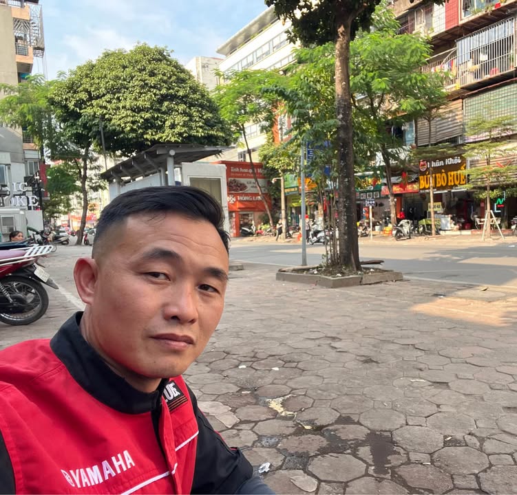 Nhà Trần Khát Chân 33m², 5 tầng, giá 9 tỷ - Sổ đỏ chính chủ, kinh doanh tốt!