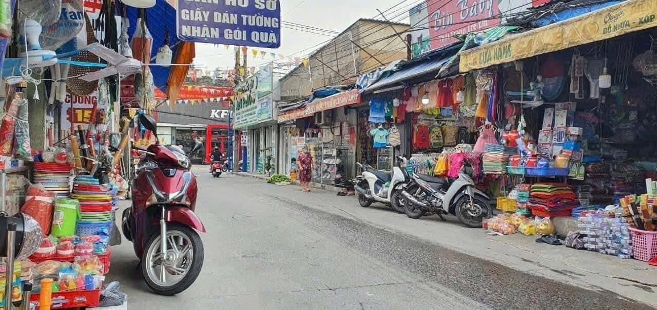 Nhà mặt tiền đường Bình Đường 1, Dĩ An 128m² giá 8.3 tỷ - Kinh doanh sầm uất!