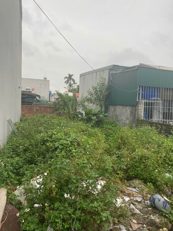 Bán đất Ninh Sơn 85m² giá 2 tỷ - Đường Trần Quang Khải, chính chủ!