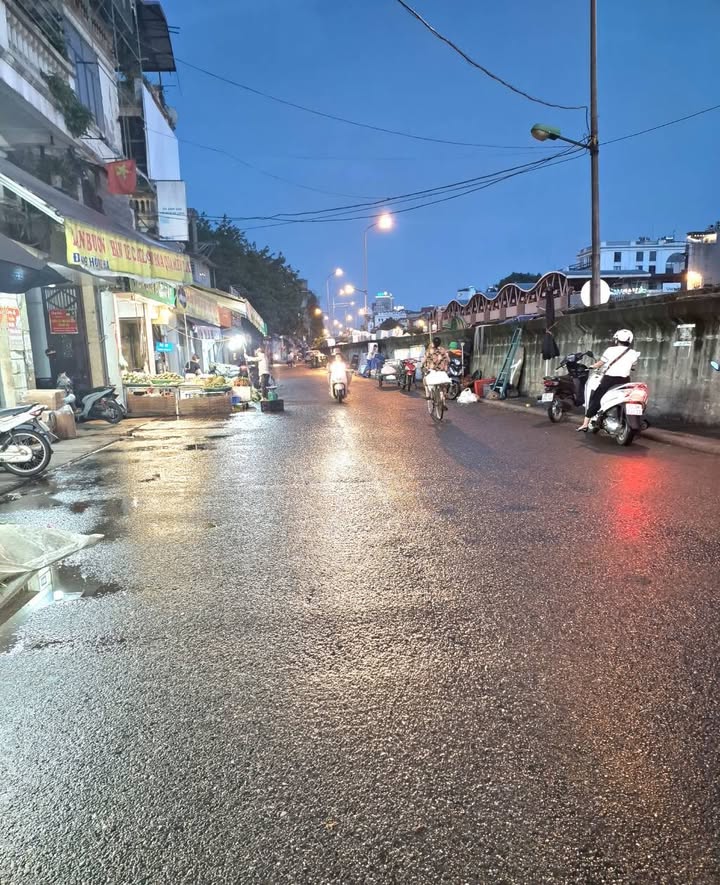 Nhà riêng Hồng Hà, Phúc Tân, Hoàn Kiếm 50m² giá 8 tỷ - Đường ô tô tránh 6m!