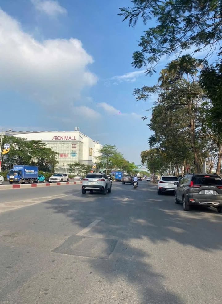 Mảnh đất 52m² Đàm Quang Trung giá 12 tỷ - Sổ đỏ chính chủ, ô tô vào tận nơi!