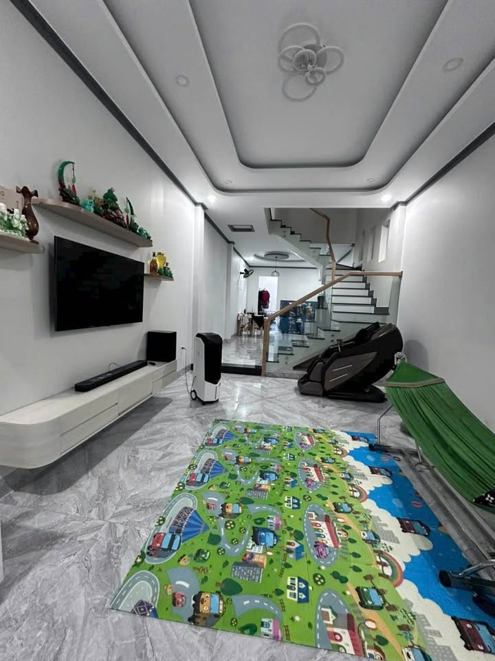 Nhà 1 Trệt 1 Lầu Mặt Tiền KDC Văn Thánh, Phú Tài, 80m² - Thiết Kế Hiện Đại, Giá Tốt!