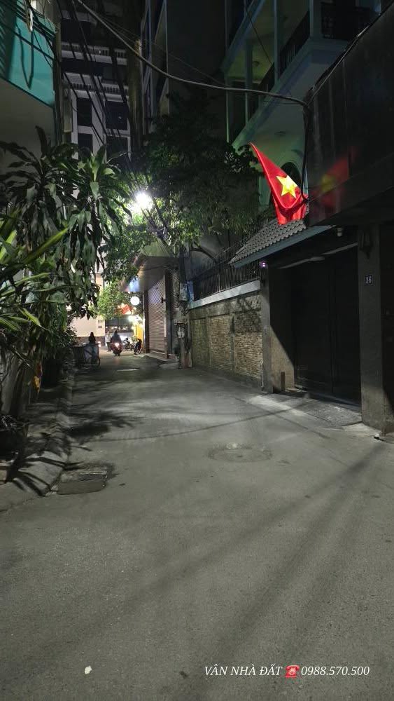 Nhà riêng Âu Cơ, Tây Hồ 36m² giá 1.85 tỷ - Thiết kế hợp lý, chủ tự xây