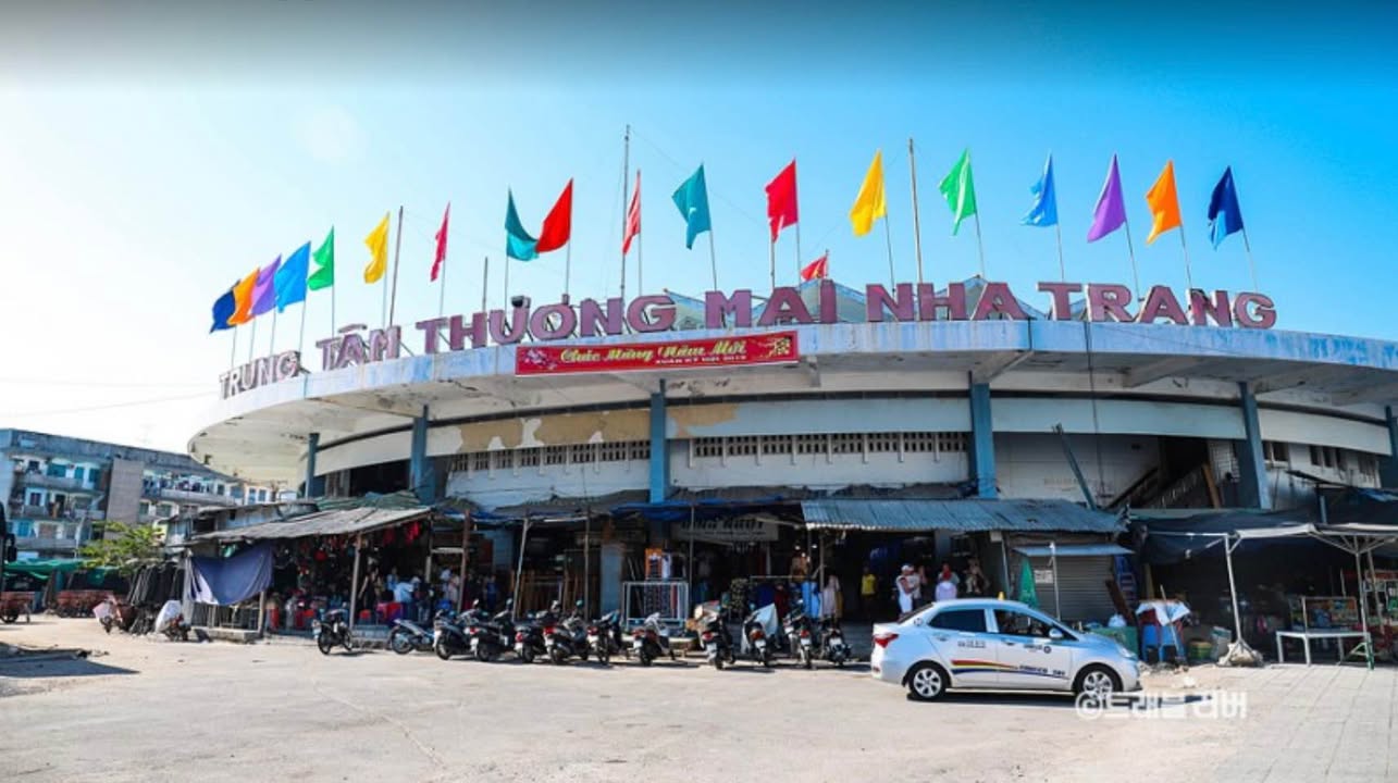 Nhà nguyên căn Vạn Thạnh Nha Trang 1PN giá thỏa thuận - Đường ô tô, an ninh cao