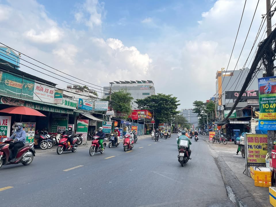 Nhà mặt tiền Ung Văn Khiêm, Bình Thạnh 150m² - Pháp lý rõ ràng, vào ở ngay!