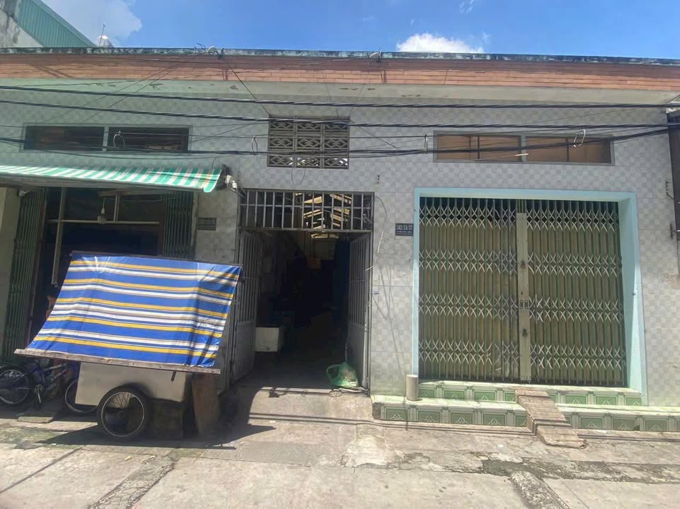 Nhà trọ 10x21m đường Hồ Văn Long, Bình Tân giá 12 tỷ - Doanh thu 25 triệu/tháng!