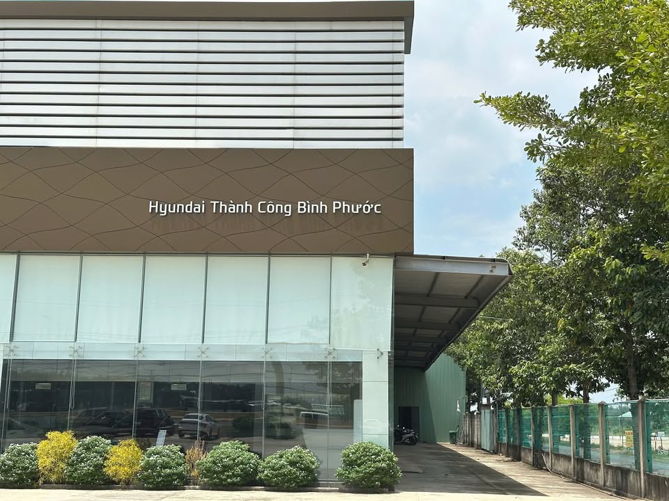 Cho thuê showroom - xưởng dịch vụ tại phường Minh Hưng, thị xã Chơn Thành - Diện tích rộng, vị trí dễ nhận diện!