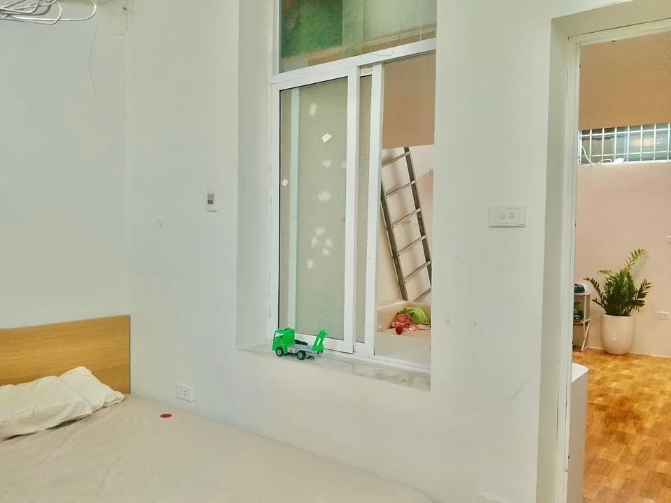 Căn hộ Tập thể Trần Cung, Cầu Giấy, 19m² chỉ 2 tỷ - Sổ đỏ chính chủ!