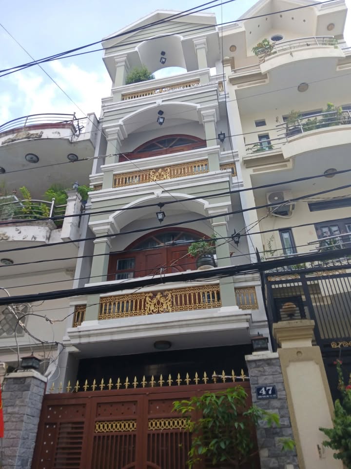 Bán gấp FrontHouse Phan Xích Long 40m² giá 7.2 tỷ - Đầu tư sinh lời ngay!