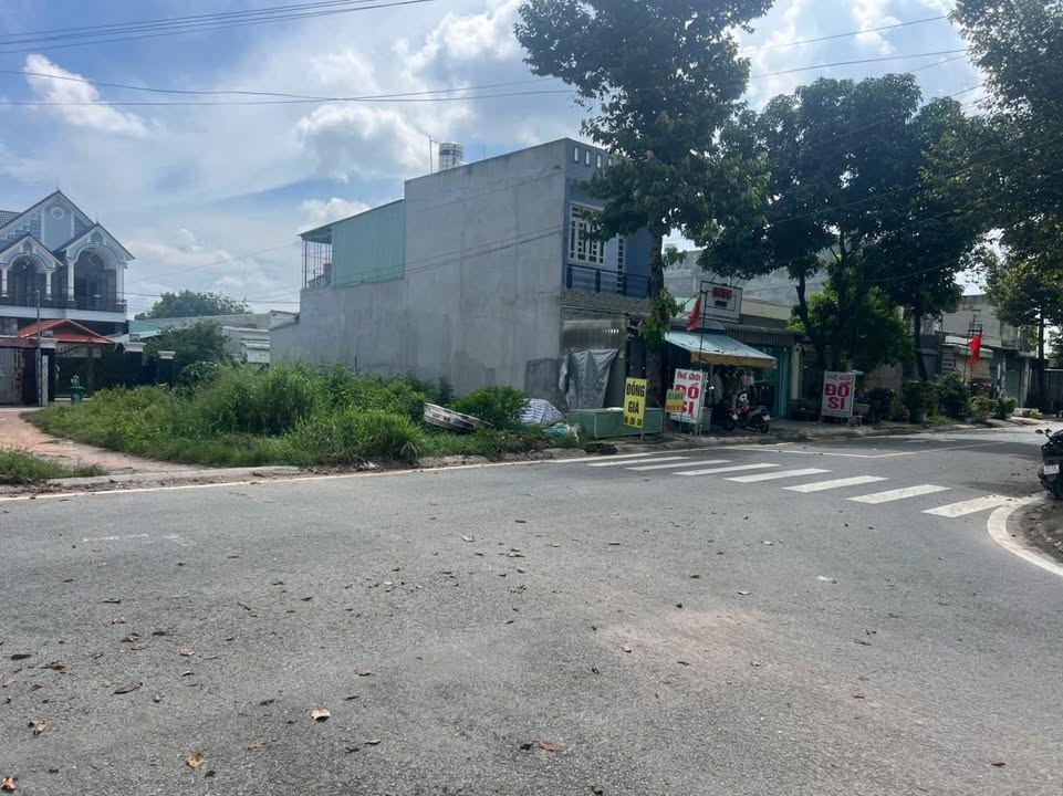 Đất nền Phú Chánh Tân Uyên 170m² chỉ 4 tỷ - Sổ hồng đầy đủ, xây dựng tự do!