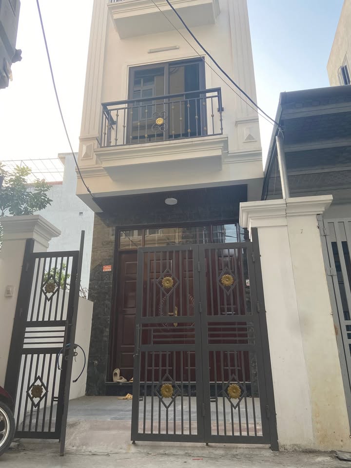 Nhà 4 tầng Kim Chung Hoài Đức 50m² - Chính chủ bán gấp đón Tết!