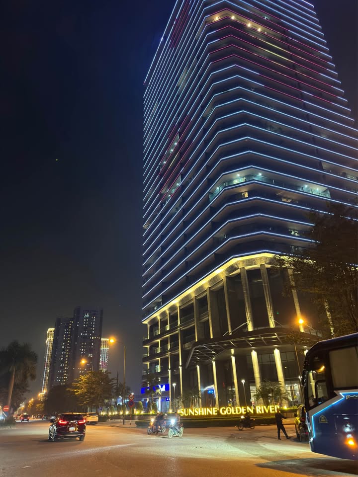 Nhà phố Phú Xá, Phú Thượng, Tây Hồ 240m² giá 34.8 tỷ - Mặt tiền khủng, ô tô vào tận nhà!