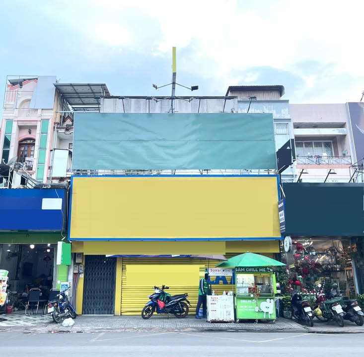 Mặt tiền Cách Mạng Tháng 8, Quận 10, Diện tích 96m² - Vị trí đắc địa cho thuê chỉ 50 triệu!