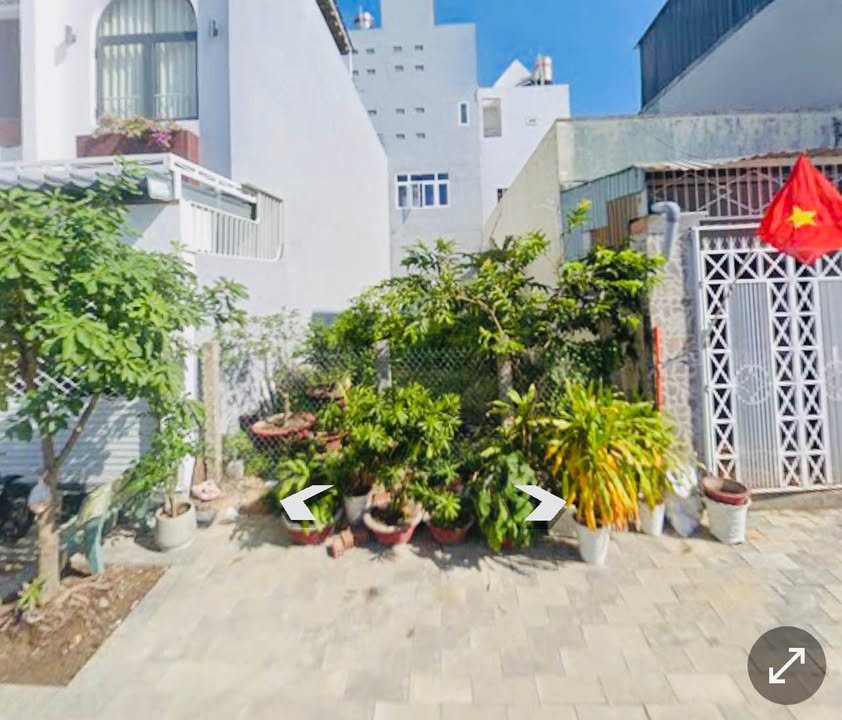 Nhà mặt tiền đường Bùi Thị Xuân, Phan Thiết 100m² giá 3.1 tỷ - Kinh doanh thuận lợi!