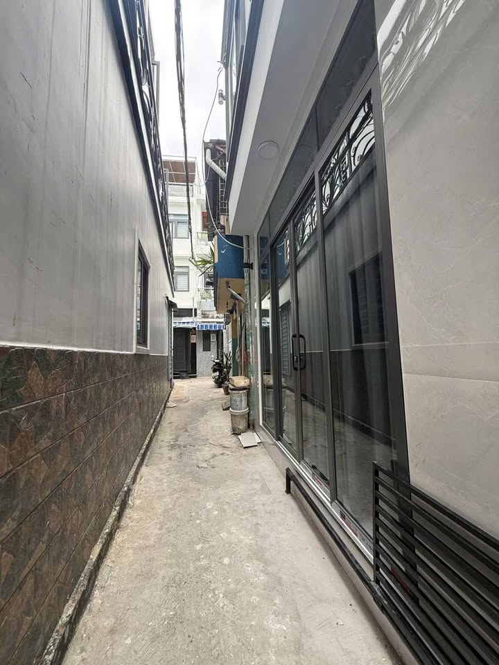 Nhà Hẻm 1369 Phan Văn Trị, Gò Vấp 15m² - Nhà mới ở ngay!