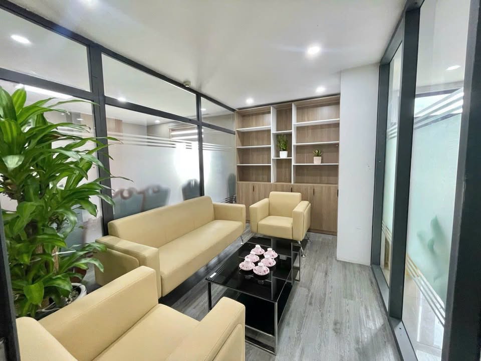 Sàn văn phòng cho thuê tại Vinhomes West Point, Mễ Trì, 100m² - Giá tốt, vị trí đắc địa!