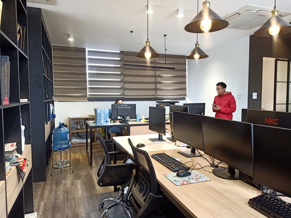 Cho thuê sàn văn phòng tại Nguyễn Xiển 150m² giá chỉ 6 triệu - Văn phòng mới đẹp, đầy đủ tiện nghi!