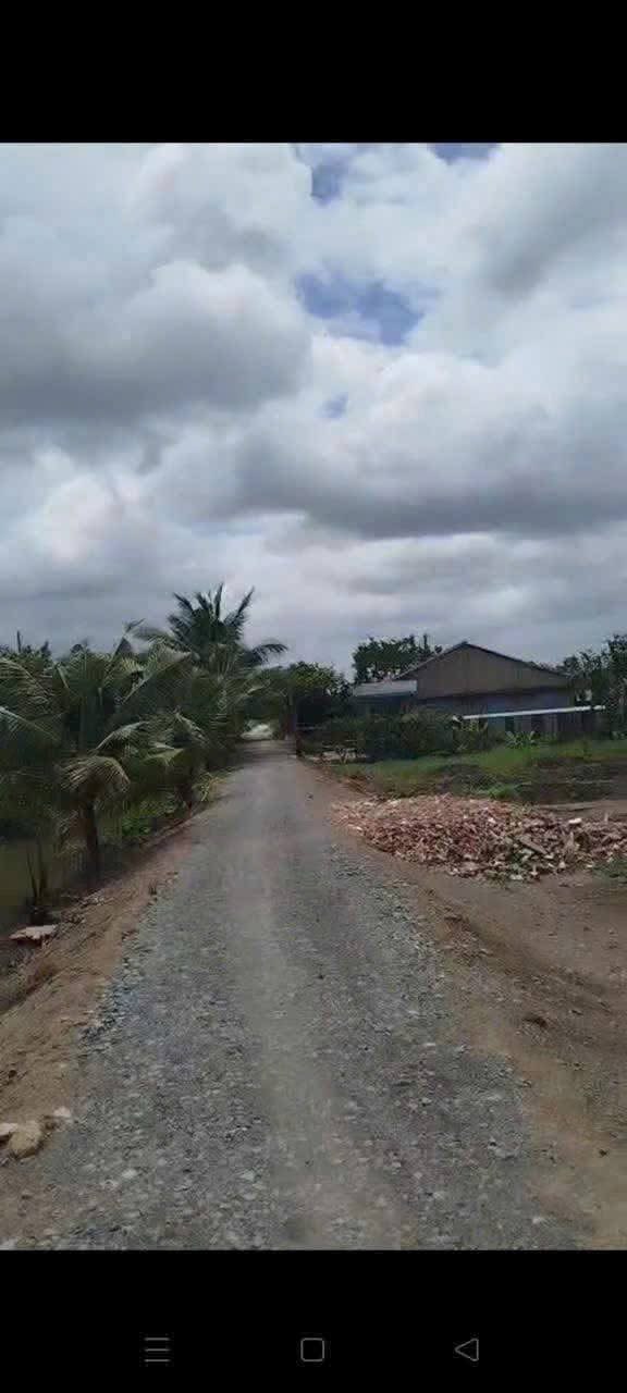 Đất thổ cư 500m² tại ấp 10, Lương Hòa, Bến Lức - Giá 1.6 tỷ, vị trí đắc địa!