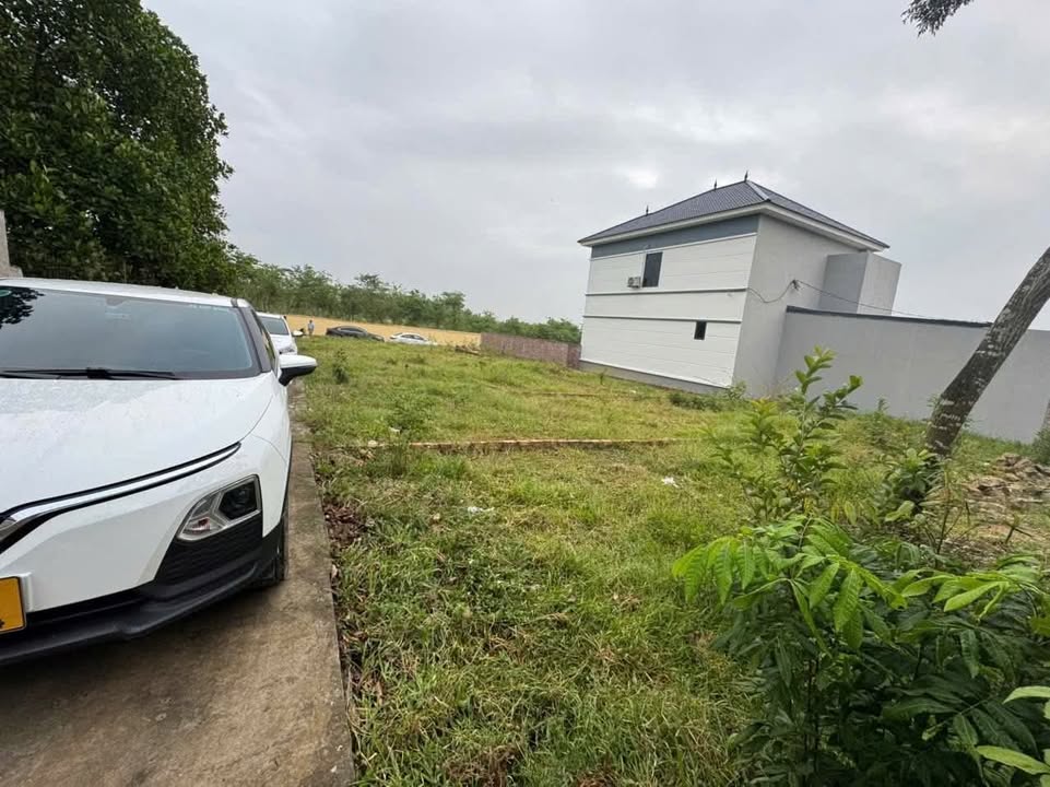 Đất mặt tiền Hiệp Hòa Bắc Giang 107m² giá chỉ 700 triệu - Đầu tư sinh lời ngay!