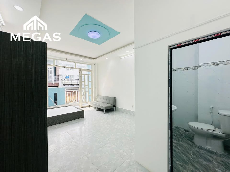 Studio cho thuê tại 213 Khuông Việt, Phường Phú Trung - Không gian rộng rãi, thoáng mát!