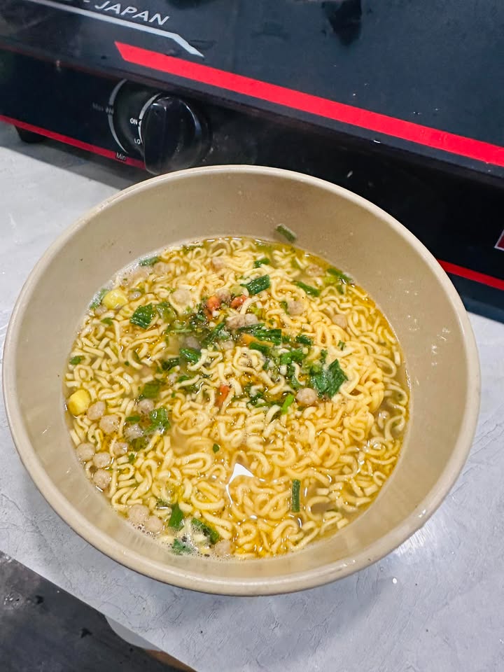 Nhà mặt đường nhựa Thuận An 238m² giá 2.2 tỷ - Sân rộng để ô tô thoải mái!