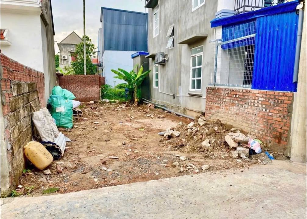 Đất nền Đông Sơn - Thủy Nguyên 60m² giá 1.1 tỷ - Vị trí đắc địa, ô tô vào tận nơi!