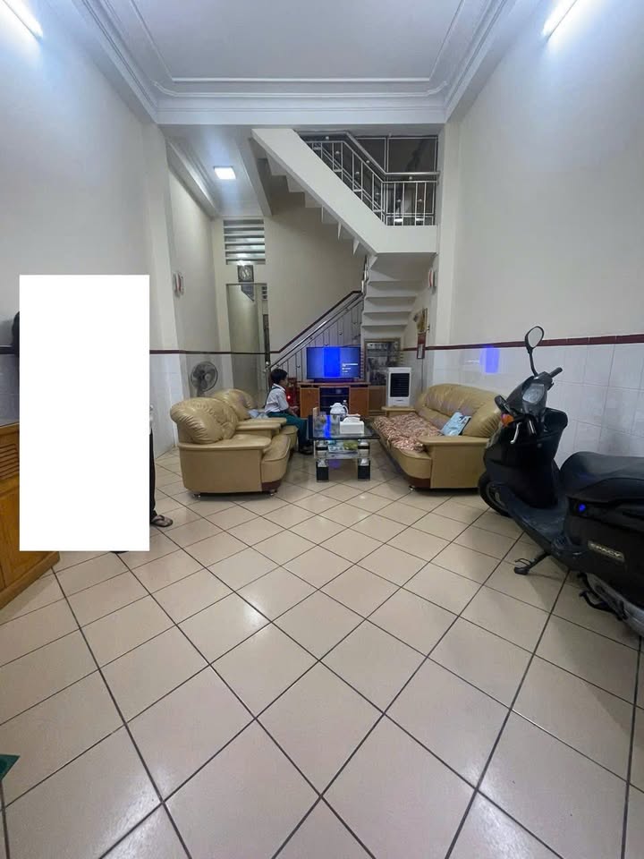 Nhà mặt tiền Tăng Bạt Hổ, Lê Lợi 64m² giá 8.5 tỷ - Kinh doanh tốt, tiện ích đầy đủ!