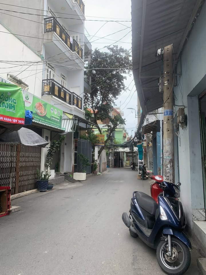 Nhà phố Nguyễn Thị Thập, Quận 7, 72.6m² giá 8.6 tỷ - Sổ hồng riêng, công chứng ngay!