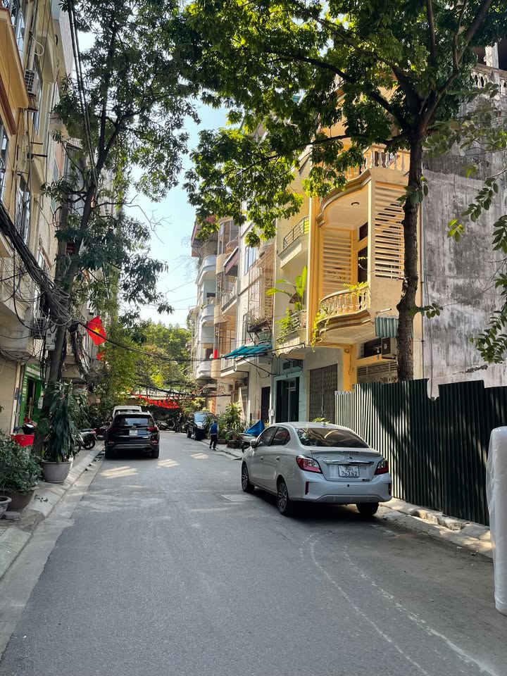 Nhà phố 72A Nguyễn Trãi, Thanh Xuân 45m² giá 11 tỷ - Không gian thoáng sáng, sẵn sàng ở ngay!