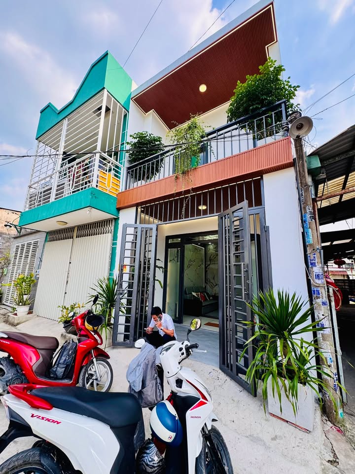 Nhà riêng Thạnh Xuân 22, quận 12, 60m² giá 4.85 tỷ - Hẻm ô tô vào tận nhà!