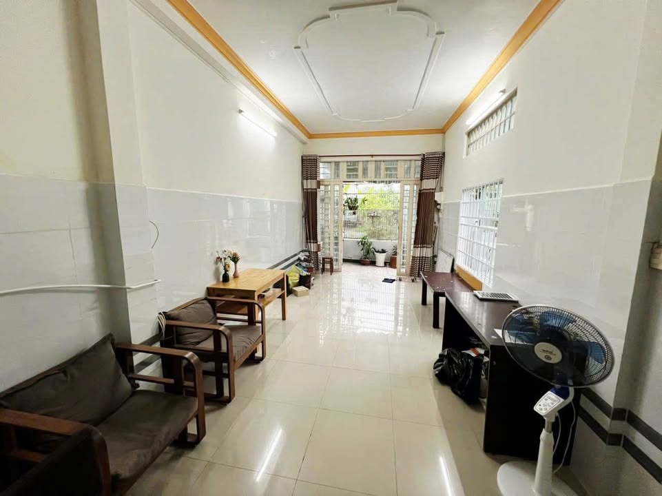 Nhà cho thuê tại Đường Lê Anh Xuân, Cần Thơ 95m² giá 6.5 triệu - An ninh, thoáng mát!