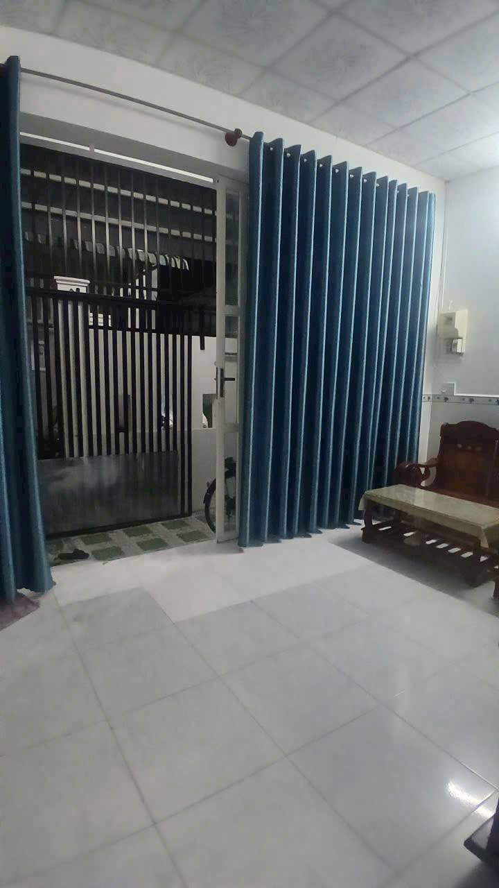 Nhà cho thuê 1 trệt 1 lầu tại An Thới, Cần Thơ - Giá 4 triệu/tháng, vào ở ngay!