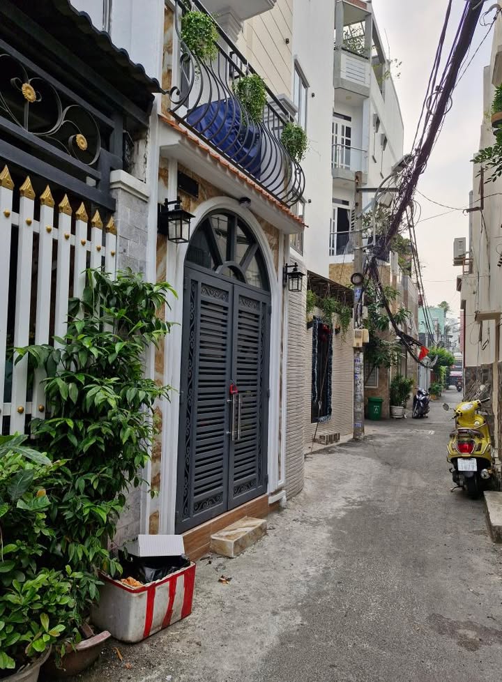 Nhà góc 2MT Hẻm 3m Đặng Văn Ngữ 44m² giá 6.7 tỷ - Đầu tư sinh lời ngay!