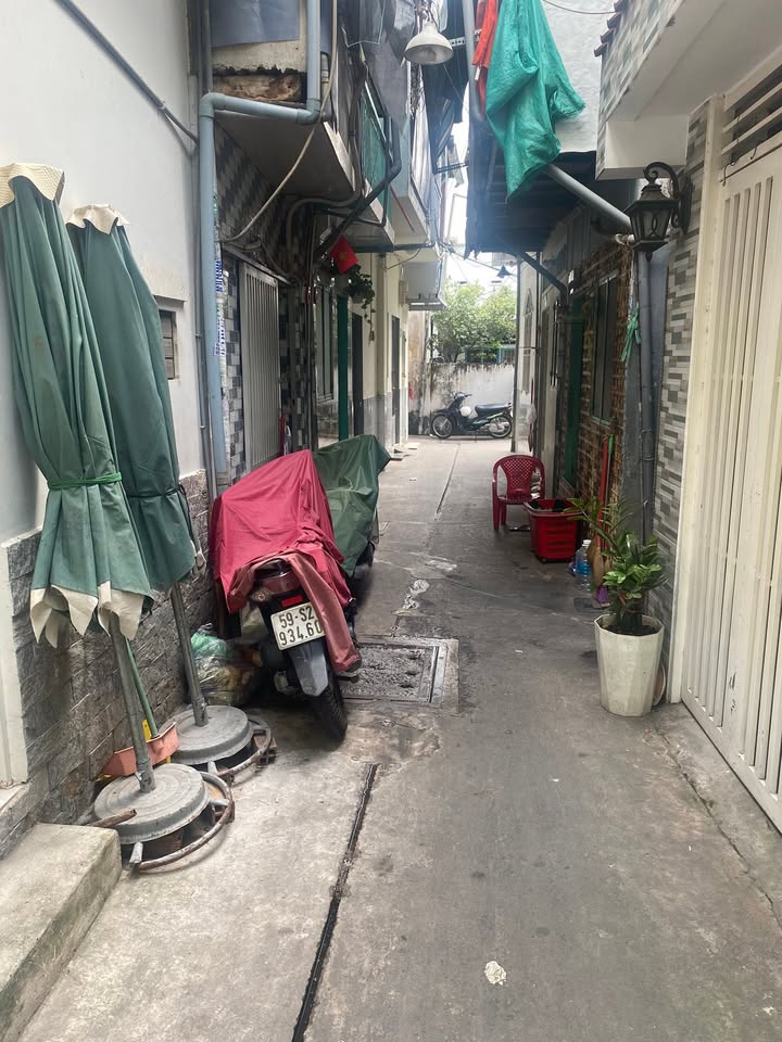 Nhà nhỏ đường Tân Canh, quận Tân Bình 12m² giá 1,2 tỷ - Nhà đẹp, sẵn sàng đón Tết!