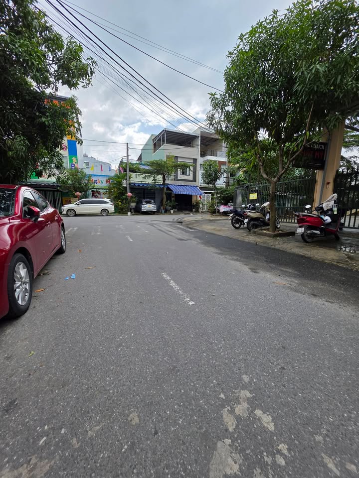 Nhà mặt tiền Hòa An Đà Nẵng 200m² giá 13 tỷ - Khu dân trí cao, gần chợ