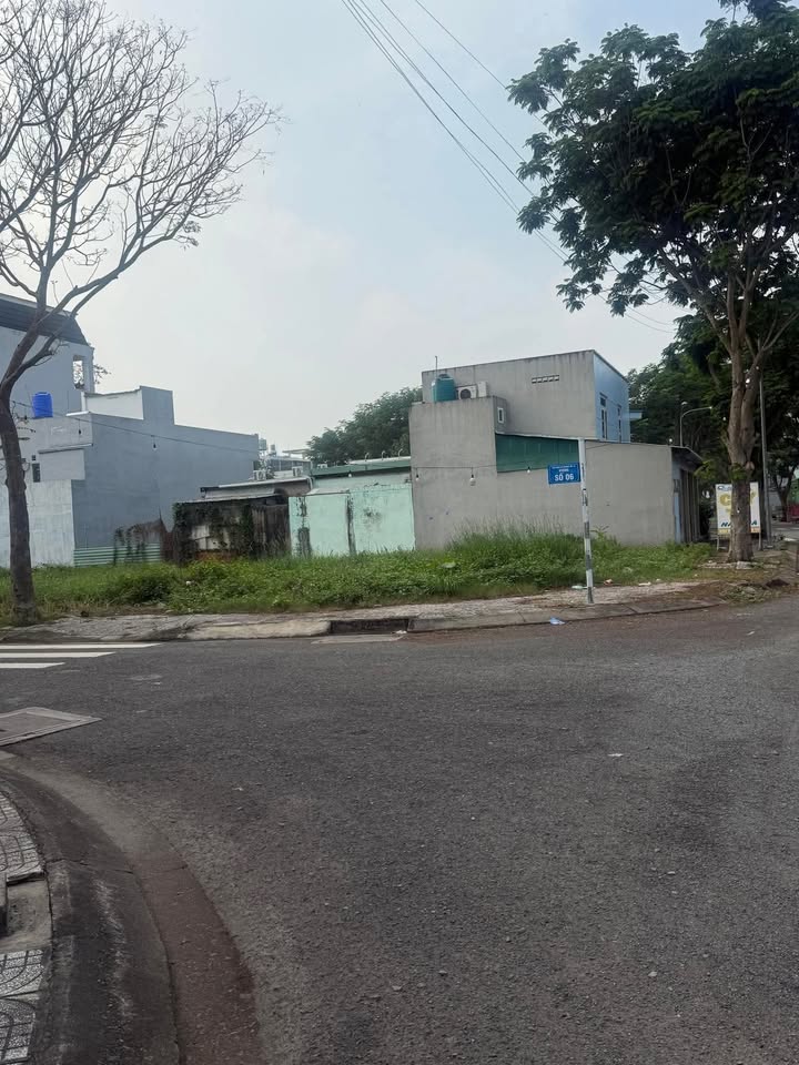 Đất góc 132m² Đường số 6, Thị Trấn Bến Lức - Giá chỉ 6.5 tỷ!