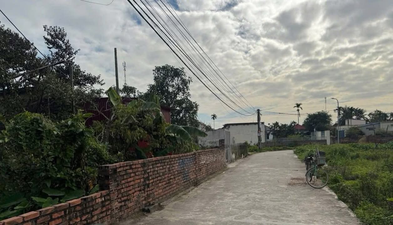 Nhà riêng tại Văn Xá, Quốc Tuấn 76,2m² giá 800 triệu - Ngõ nông, tiện ích đầy đủ!