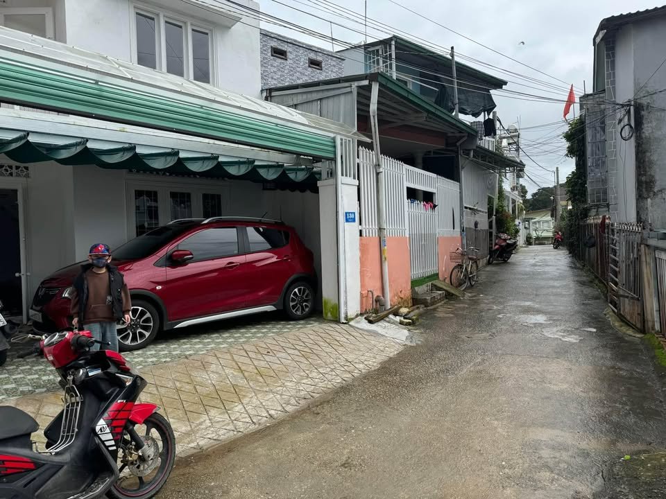 Nhà bán Đà Lạt 117m² giá 6.5 tỷ - Khu vực yên tĩnh, tiện nghi