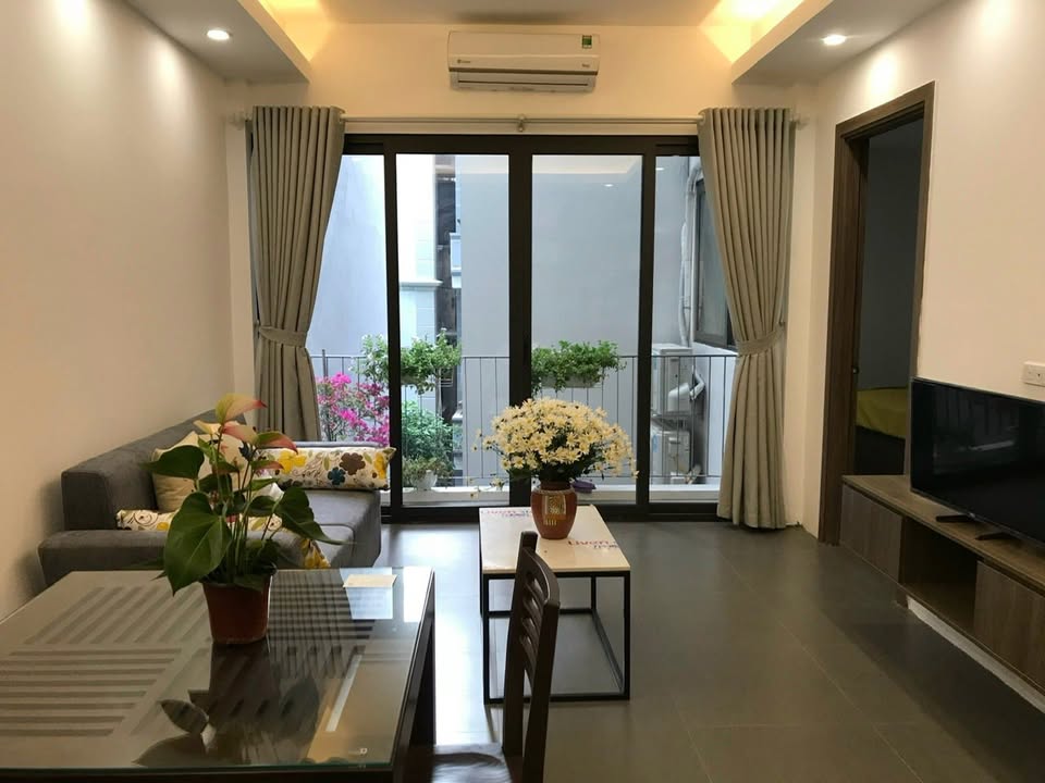 Căn hộ cho thuê Ngõ 11 Tô Ngọc Vân, Tây Hồ 1PN giá 10 triệu - Full nội thất đẹp mắt!