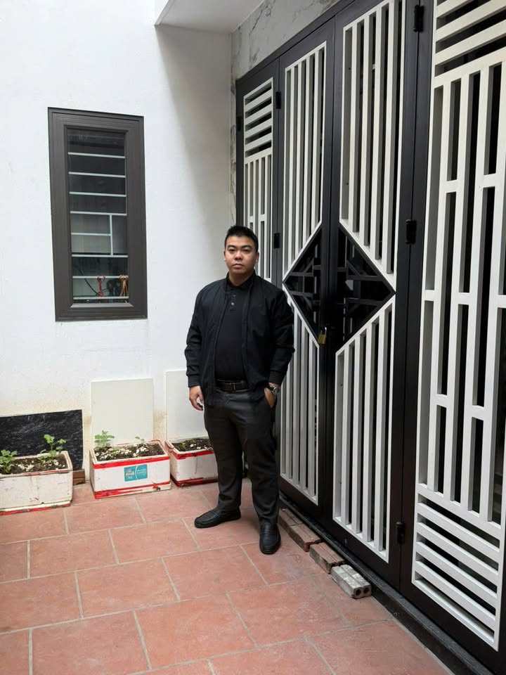 Nhà 5 tầng Tân Mai, 35m² giá 7 tỷ - Sẵn sàng vào ở ngay!