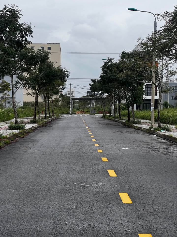 Đất nền Hòa Xuân Đà Nẵng 263m² giá 17.37 tỷ - Lô góc 2 mặt tiền cực thoáng!