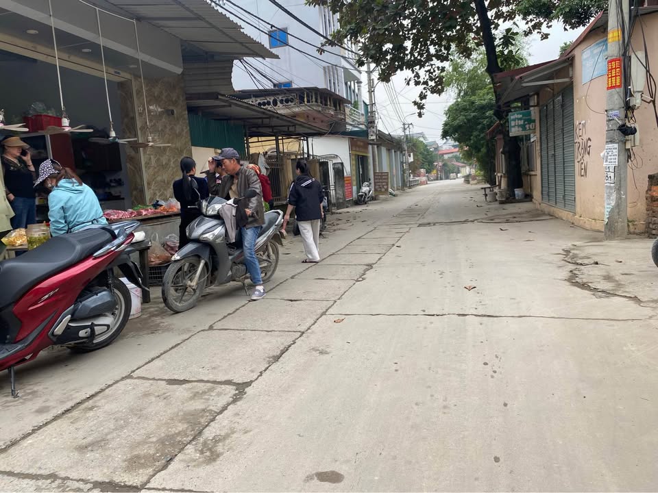 Đất thổ cư Quang Minh 77m² giá chỉ 5 tỷ - Mặt tiền 5.1m, vuông vắn!