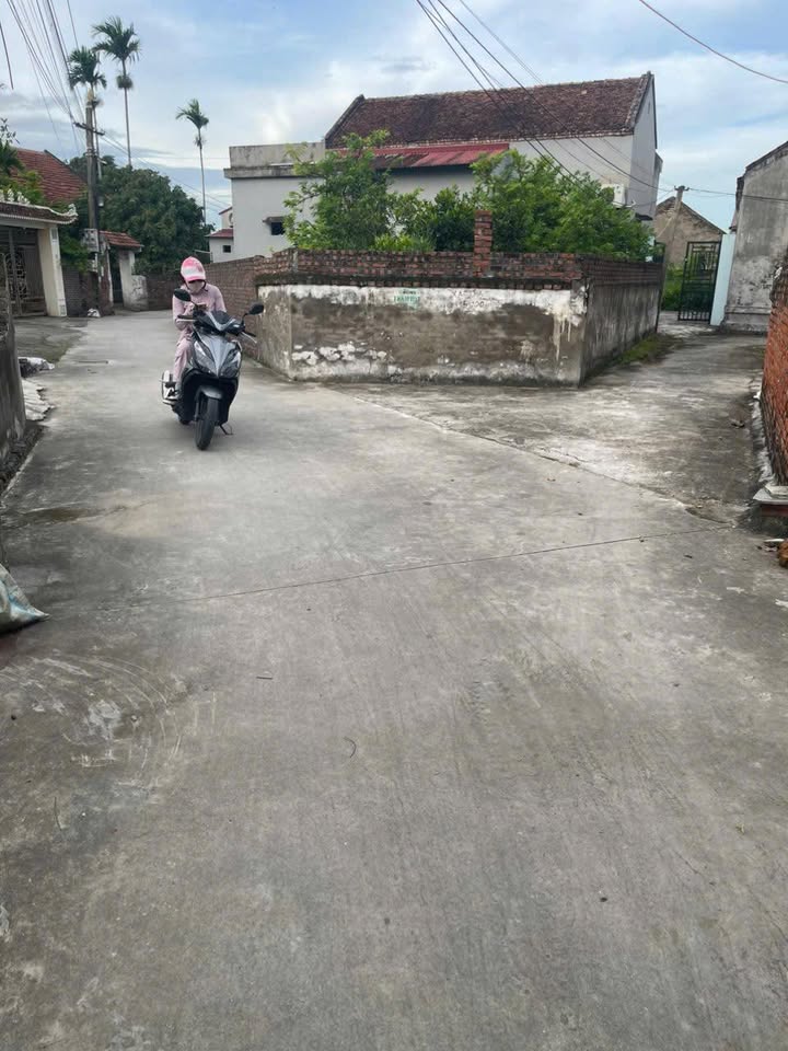 Đất nền Phú Bùi, Hồng Khê, Bình Giang 80m² giá chỉ 700 triệu - Đầu tư sinh lời ngay!