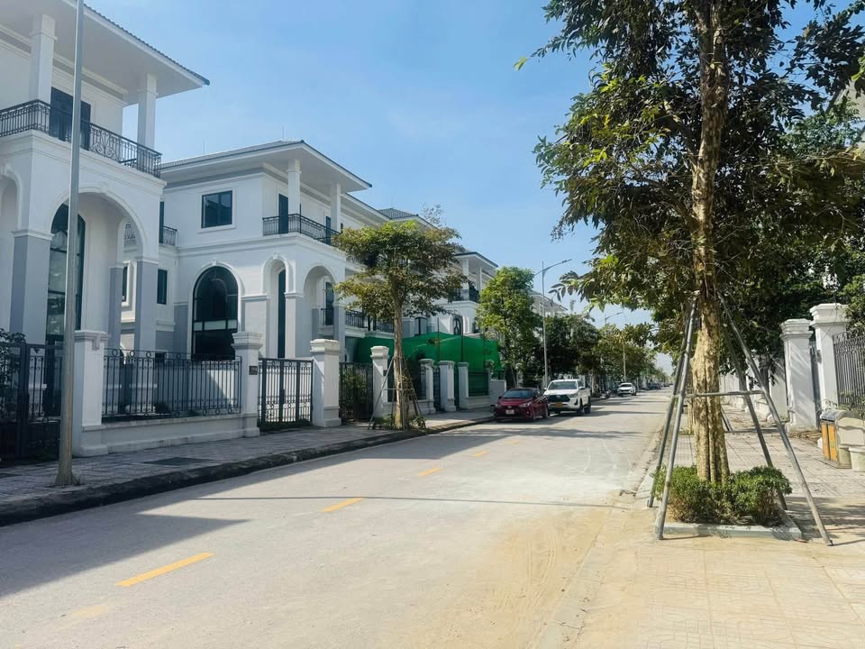 Biệt thự đơn lập Vinh Heritage 330m² giá 13 tỷ - Hướng Tây tứ mệnh, gần sông