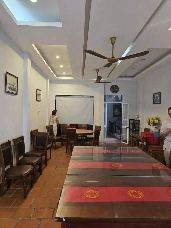 FrontHouse Dốc Tam Đa Tây Hồ 143m² giá 64 tỷ - Đầu tư sinh lời tuyệt vời!