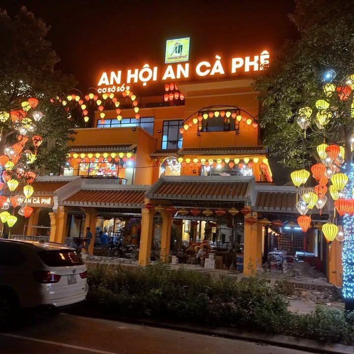 Nhà mặt phố Hoàng Ngân, Cầu Giấy 315m² - Cho thuê lâu dài, mặt tiền 15m!