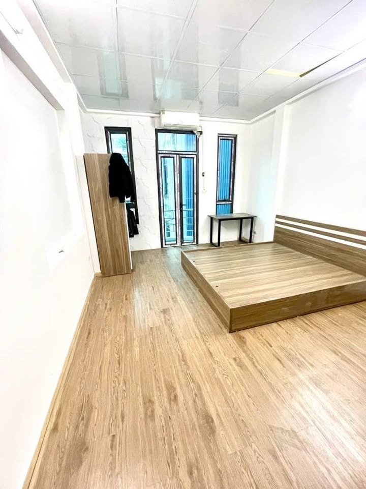 Nhà phố Dịch Vọng, Q.Cầu Giấy 55m² giá 15 tỷ - Vị trí đỉnh cao chỉ vài bước ra phố!