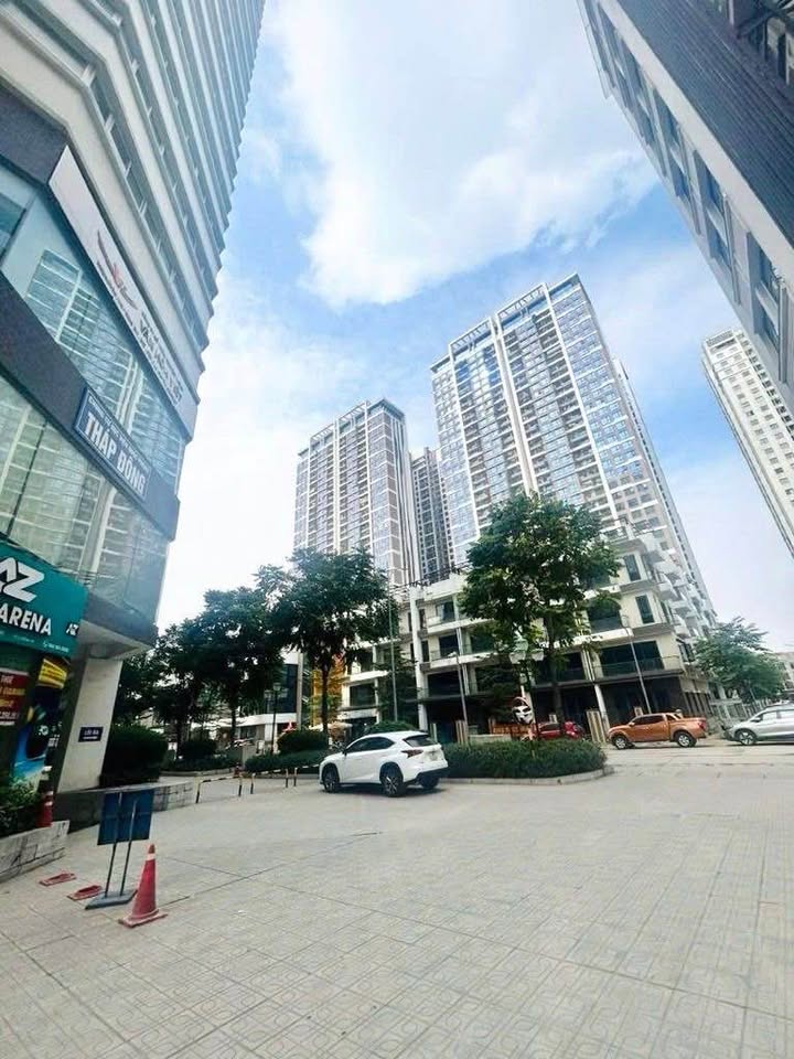 Căn hộ lô góc 136m² Chung cư Học Viện Quốc Phòng - Giá 6.528 tỷ, giao ngay!