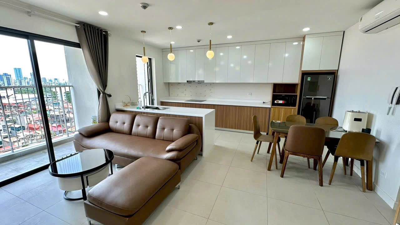 Căn hộ Kosmo Tây Hồ 78.6m² giá 10.3 tỷ - View hồ Tây đẹp hiếm có!