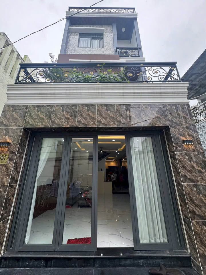 Nhà hẻm 935 Huỳnh Tấn Phát, Quận 7 - 75m² giá 7.95 tỷ - Chính chủ, nội thất đầy đủ!